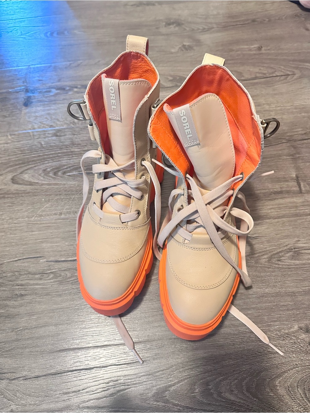 Sorel Beige Leather Lace-Up Boots with Bright Orange Sole